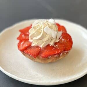 Tartelette végétale fraise coco